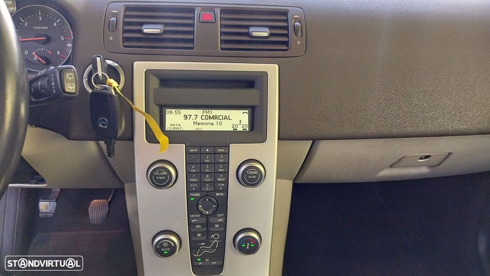 Volvo C30 1.6 D Drive 99g Momentum Start/Stop - 11