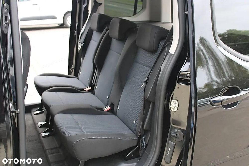 Fiat Qubo - 19