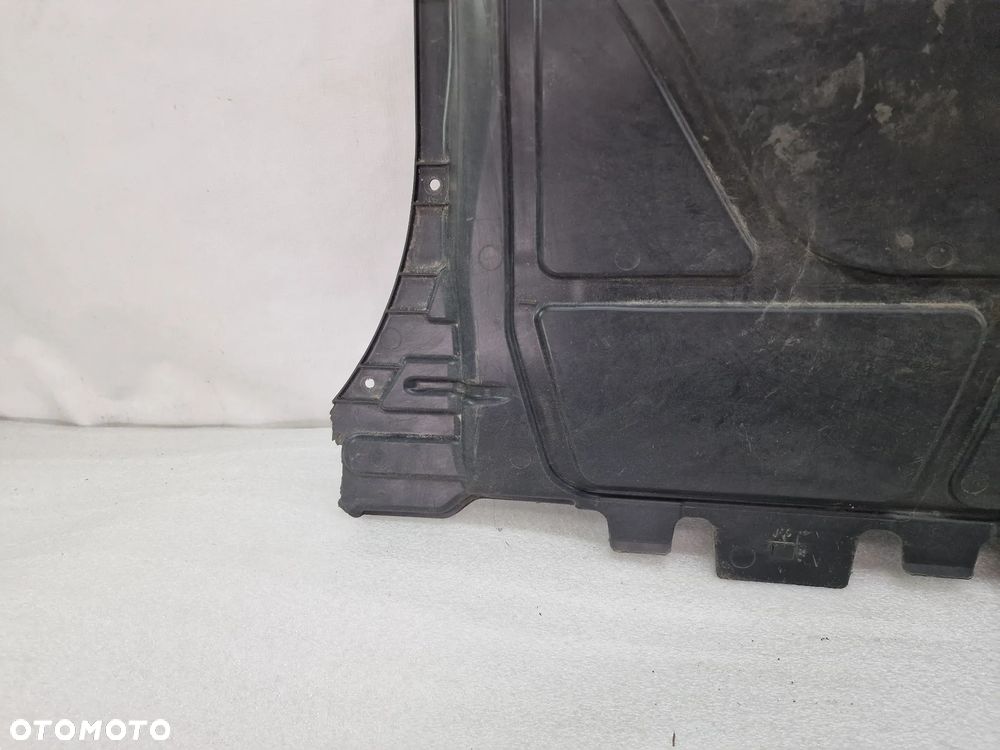 VW PASSAT B8 / VW GOLF VII / SEAT LEON 5F0 12- PŁYTA / OSŁONA POD SILNIK , NR 3Q0825236D , NR AUKCJI NSŁ486 - 15