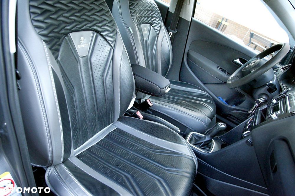 Volkswagen Polo 1.4 16V Comfortline - 13