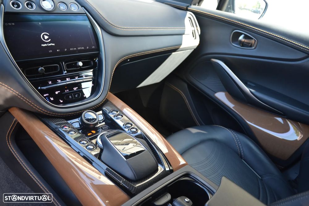 Aston Martin DBX 707 - 39