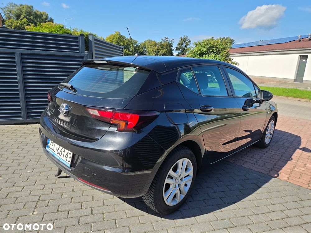 Opel Astra 1.4 Selection - 19