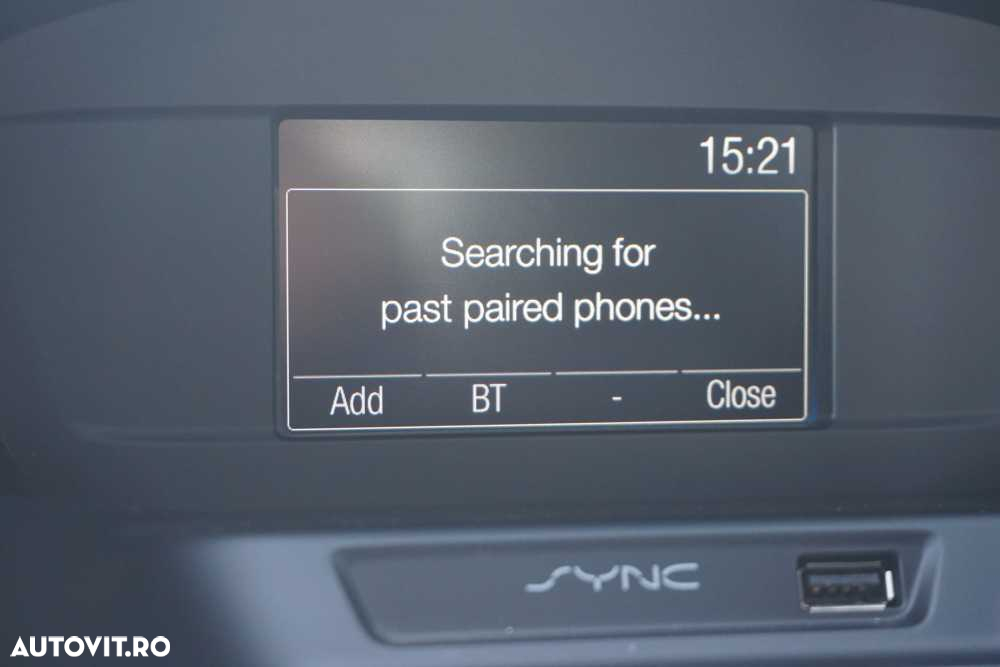 Ford Kuga - 13