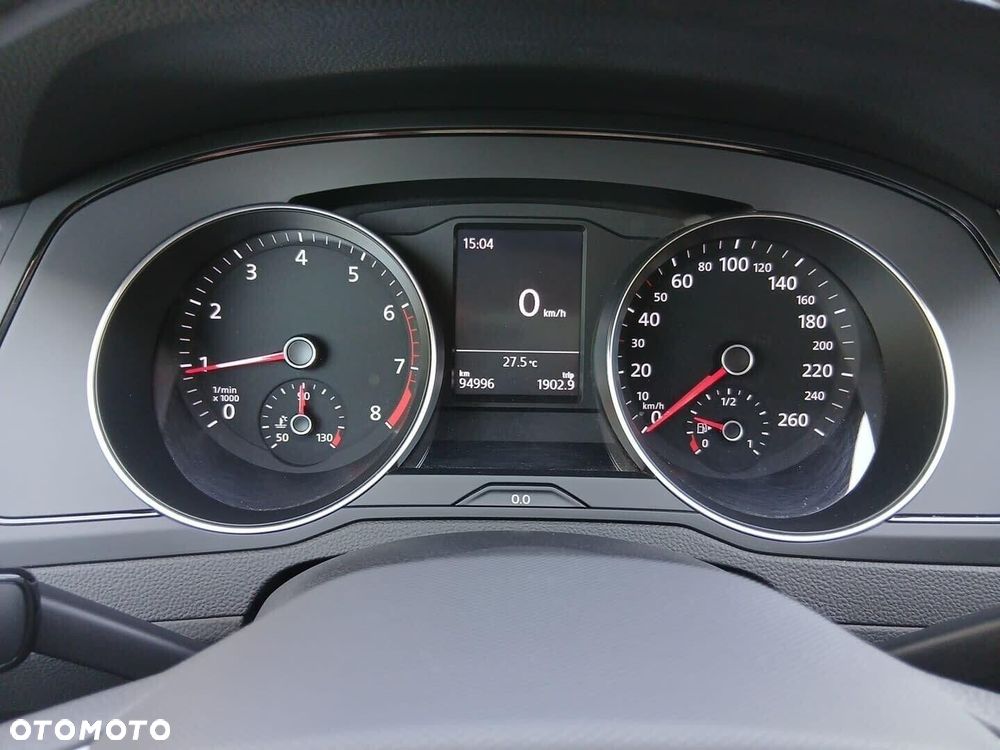 Volkswagen Passat 1.5 TSI EVO Essence - 25