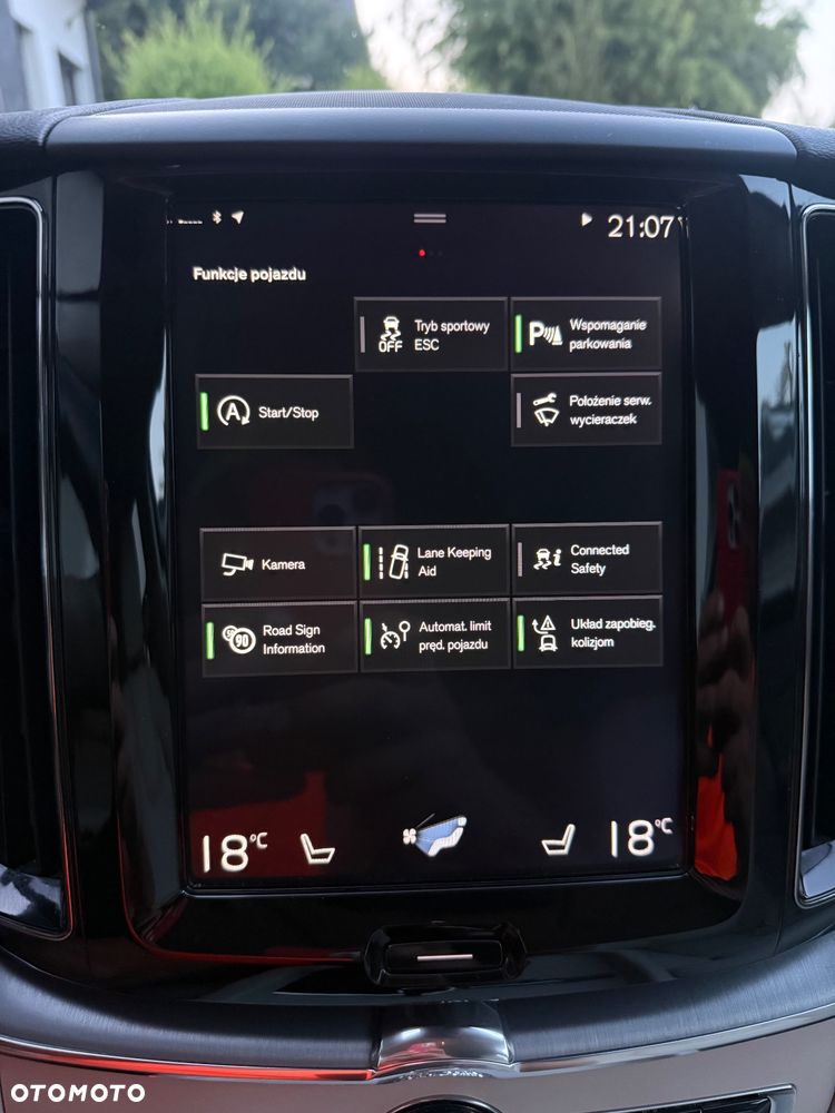 Volvo XC 60 D3 Drive-E Momentum - 38