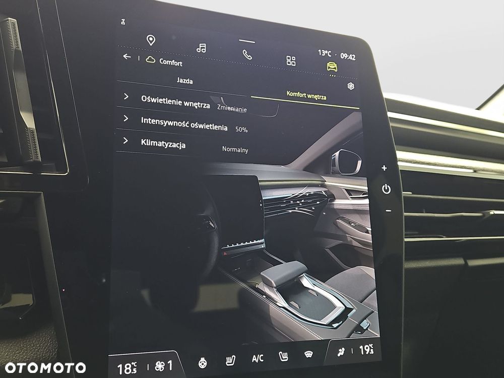 Renault Austral 1.3 TCe mHEV Techno - 25