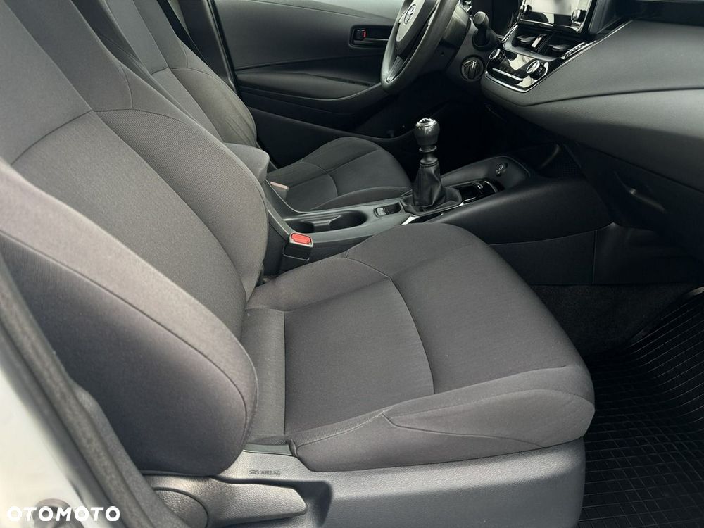 Toyota Corolla 1.2 T Active - 24