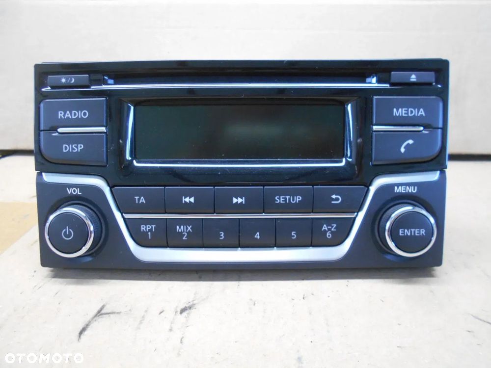 NISSAN JUKE LIFT RADIO CD ORGINAŁ - 1
