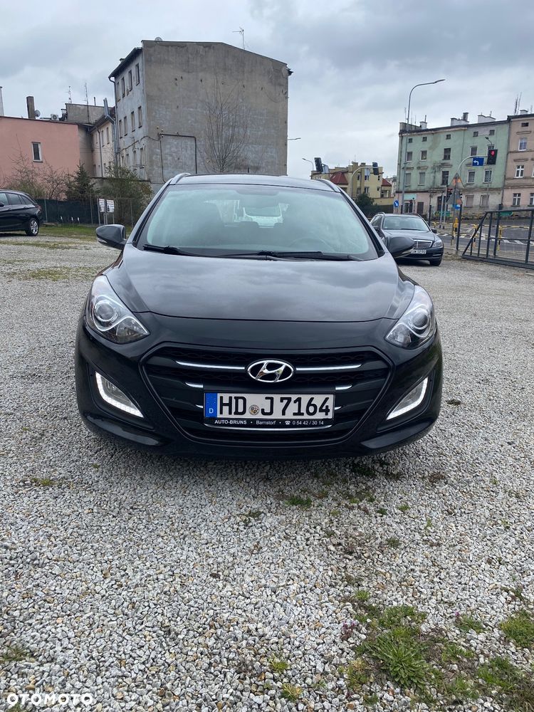 Hyundai i30 blue 1.6 GDI DCT Premium - 17