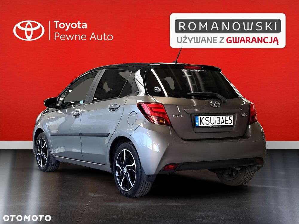 Toyota Yaris 1.33 Selection Platinum - 8