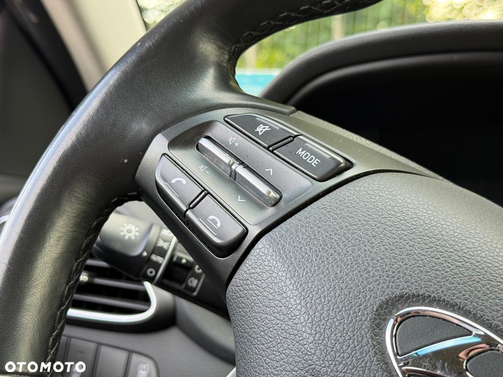 Hyundai i30 1.5 DPI Classic + - 14