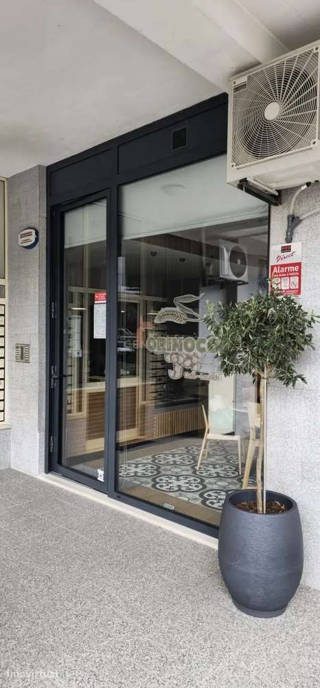 Café Moderno à Venda em Marco de Canaveses - 155.000€ - Grande imagem: 3/16