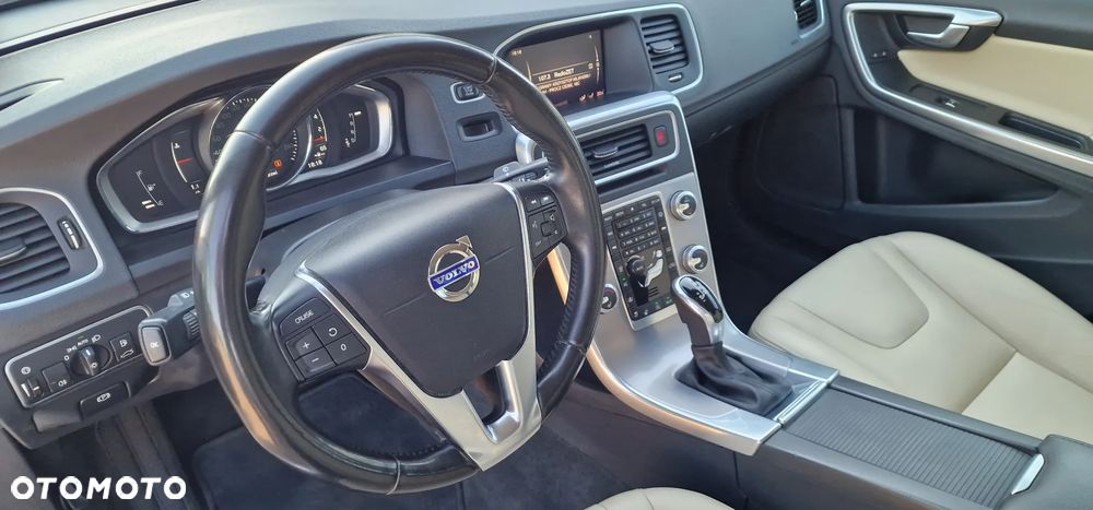 Volvo S60 - 26