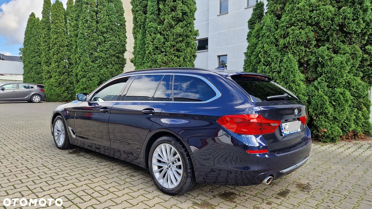 BMW Seria 5 520d xDrive Luxury Line sport - 15