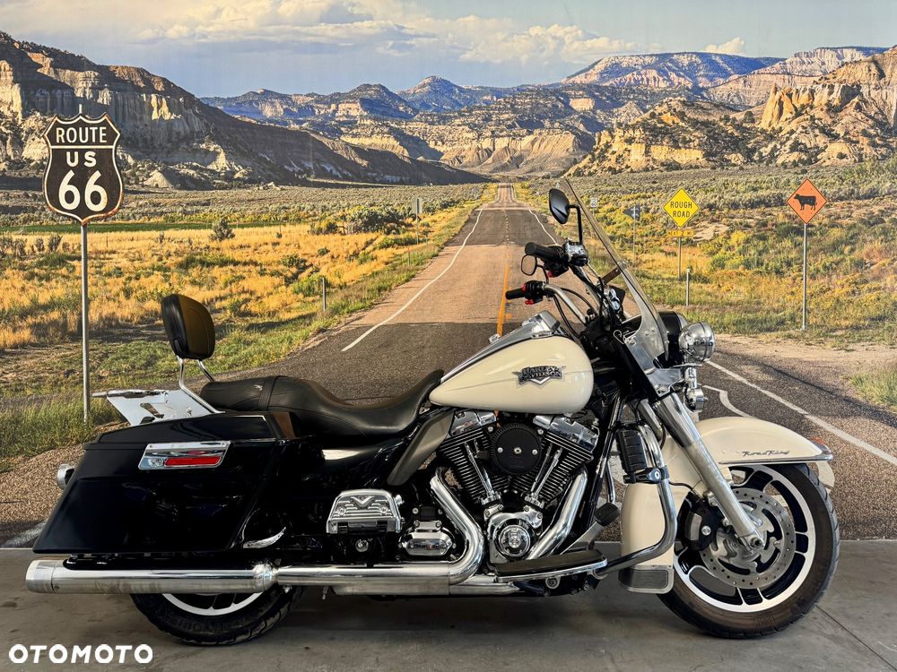 Harley-Davidson Touring Road King - 1
