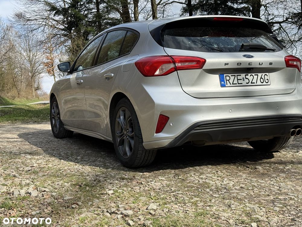 Ford Focus - 6