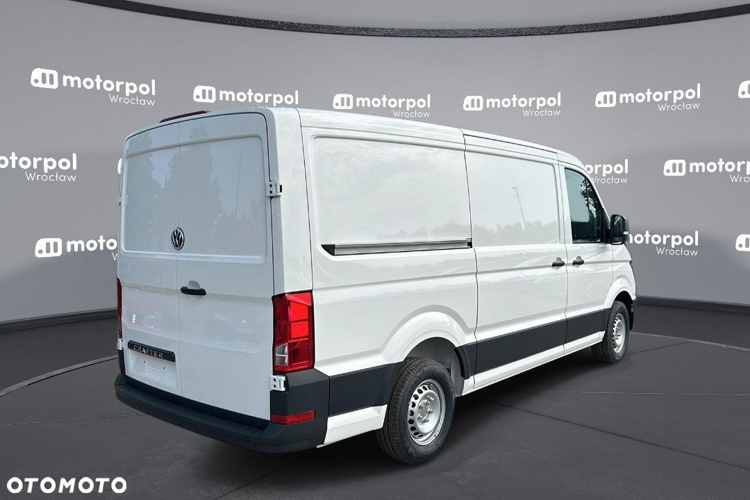 Volkswagen Crafter 30 Furgon PRO L3H2, 2.0TDI 140KM, Niski dach, r.o. 3640 - 6