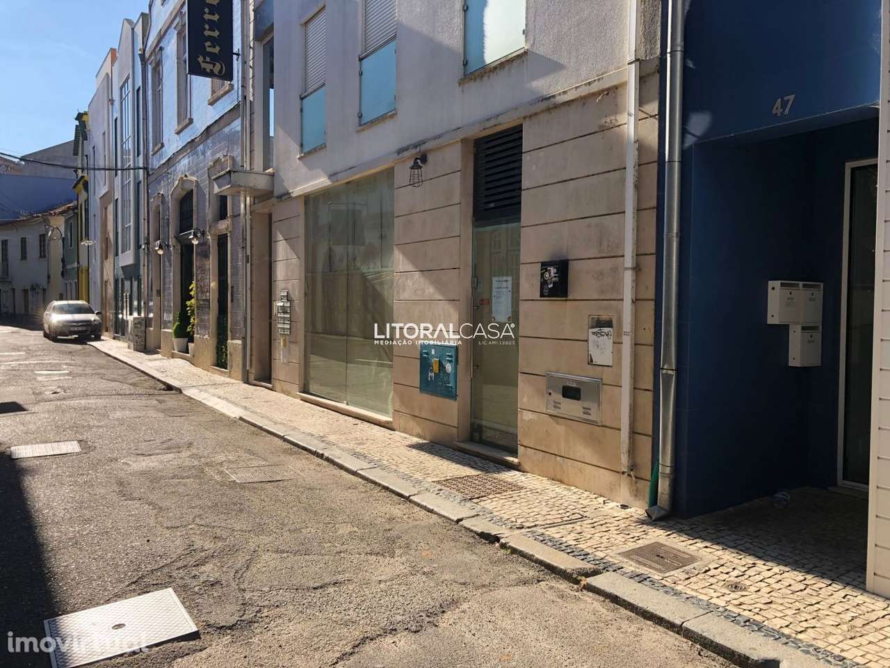 Loja com 90 m2 - Arrendamento - Grande imagem: 2/18