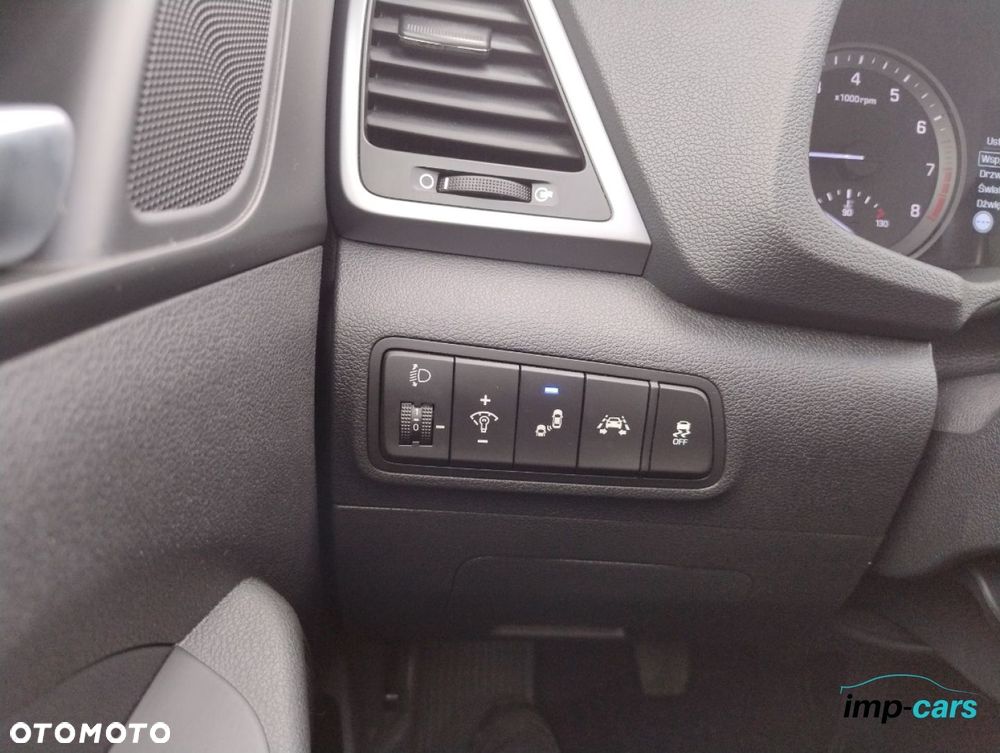 Hyundai Tucson - 12