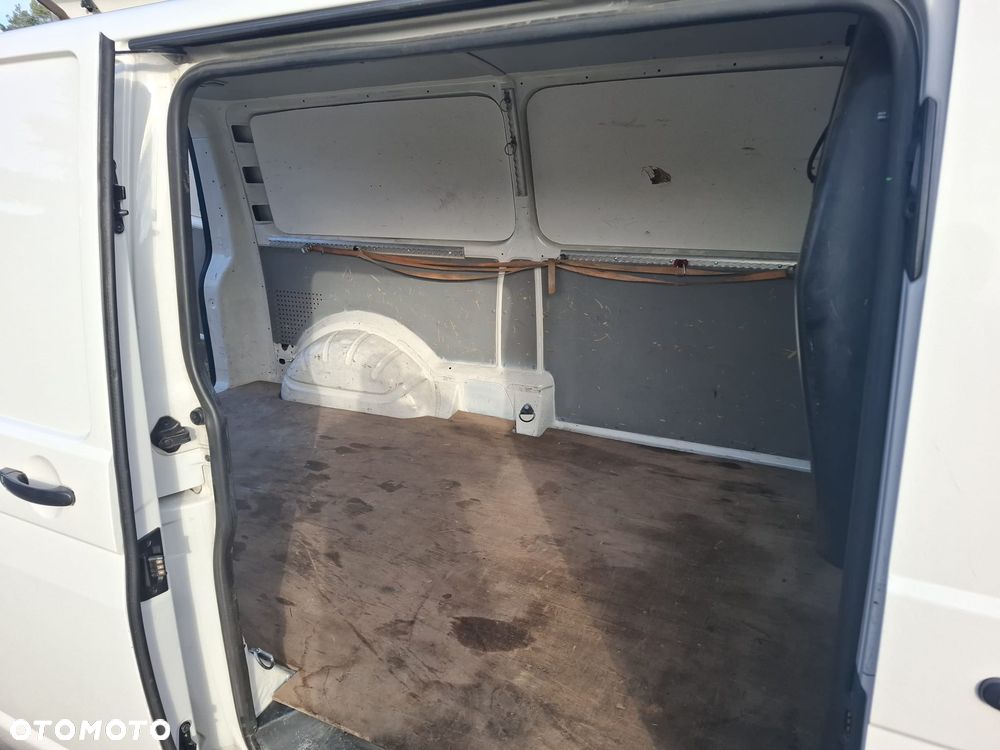 Volkswagen Transport T5 - 20