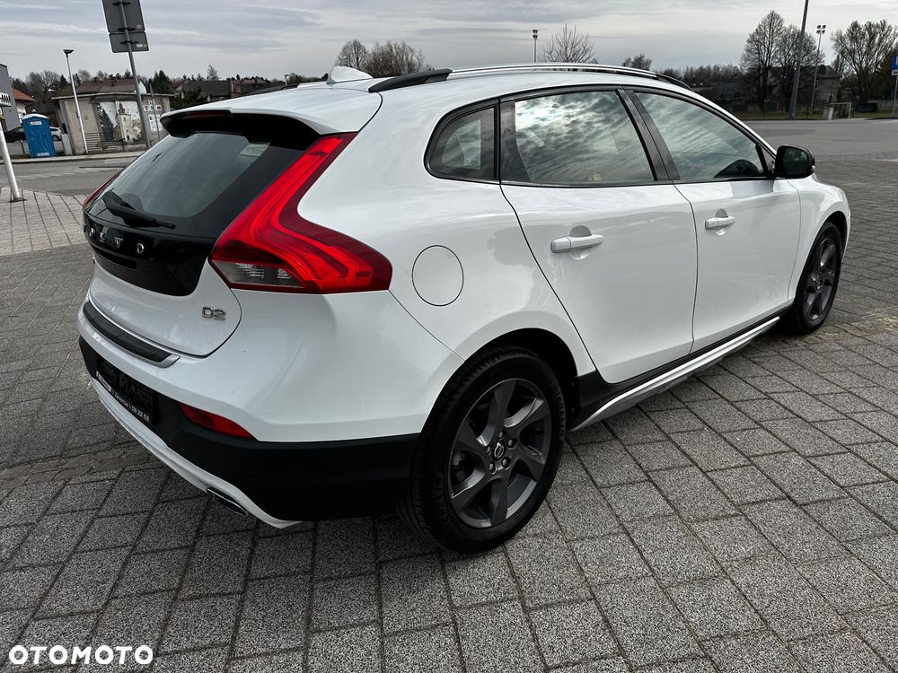 Volvo V40 - 18