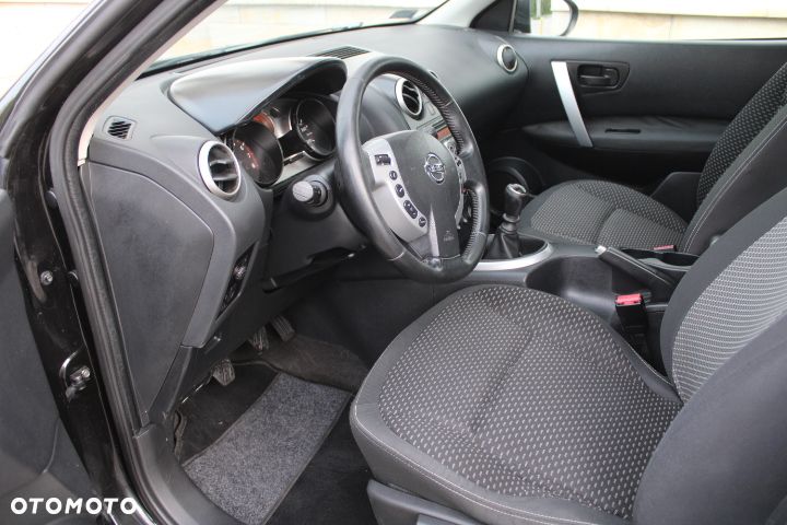 Nissan Qashqai - 8