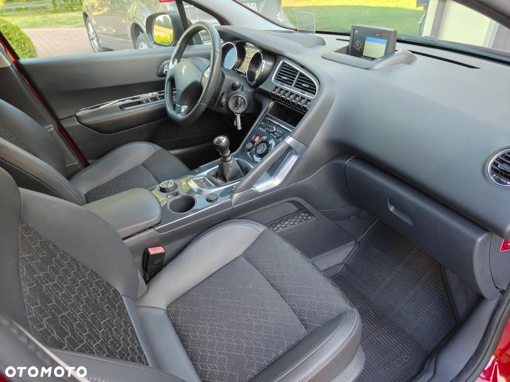 Peugeot 3008 2.0 HDi Allure - 12