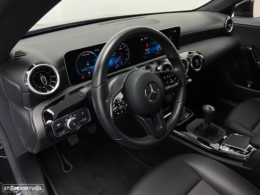 Mercedes-Benz CLA 200 Progressive - 8