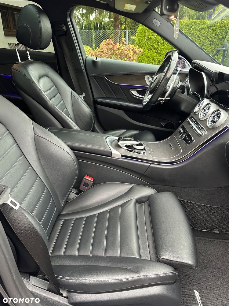 Mercedes-Benz Klasa C 43 AMG 4MATIC - 23