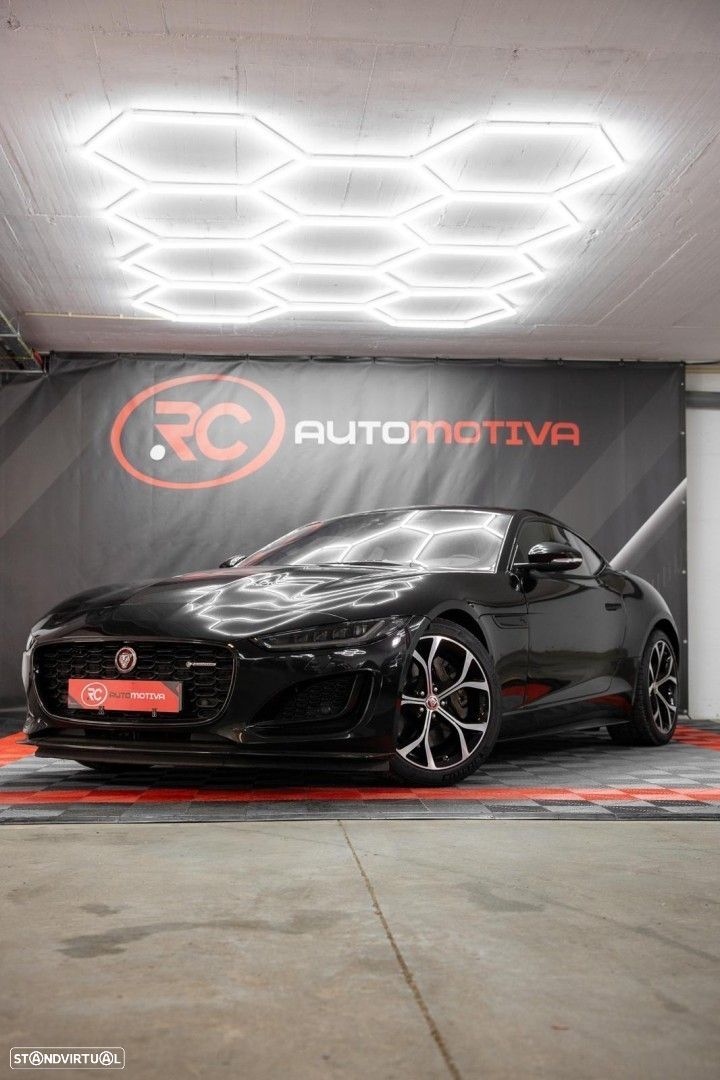 Jaguar F-Type 2.0 i4 R-Dynamic Black - 1