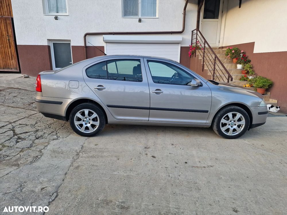 Skoda Octavia 1.6 Team Edition - 26