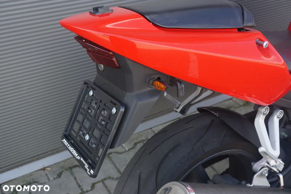 Honda CBR - 4