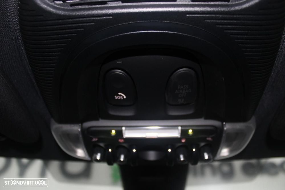 MINI 3 Portas Cooper SE Yours - 29