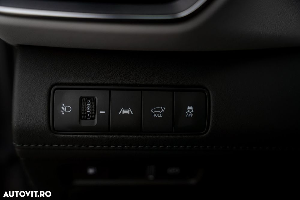 Hyundai Santa Fe 1.6 Plugin-Hybrid 4WD Signature - 26