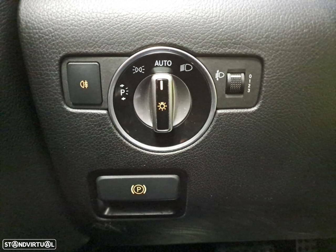 Mercedes-Benz SLC 180 - 14