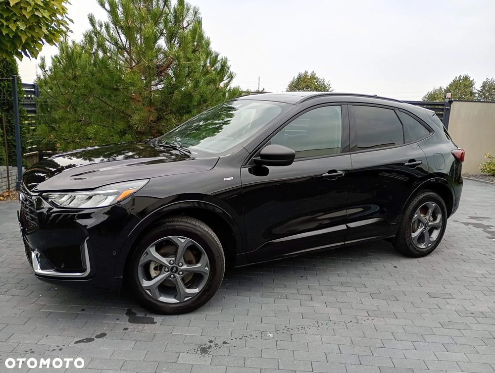 Ford Kuga - 2