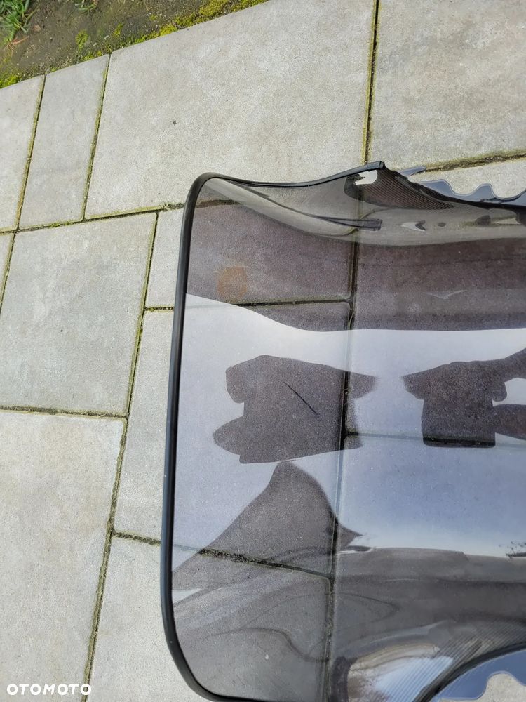 Szyba, szybka, owiewka przód Yamaha R1 - 3