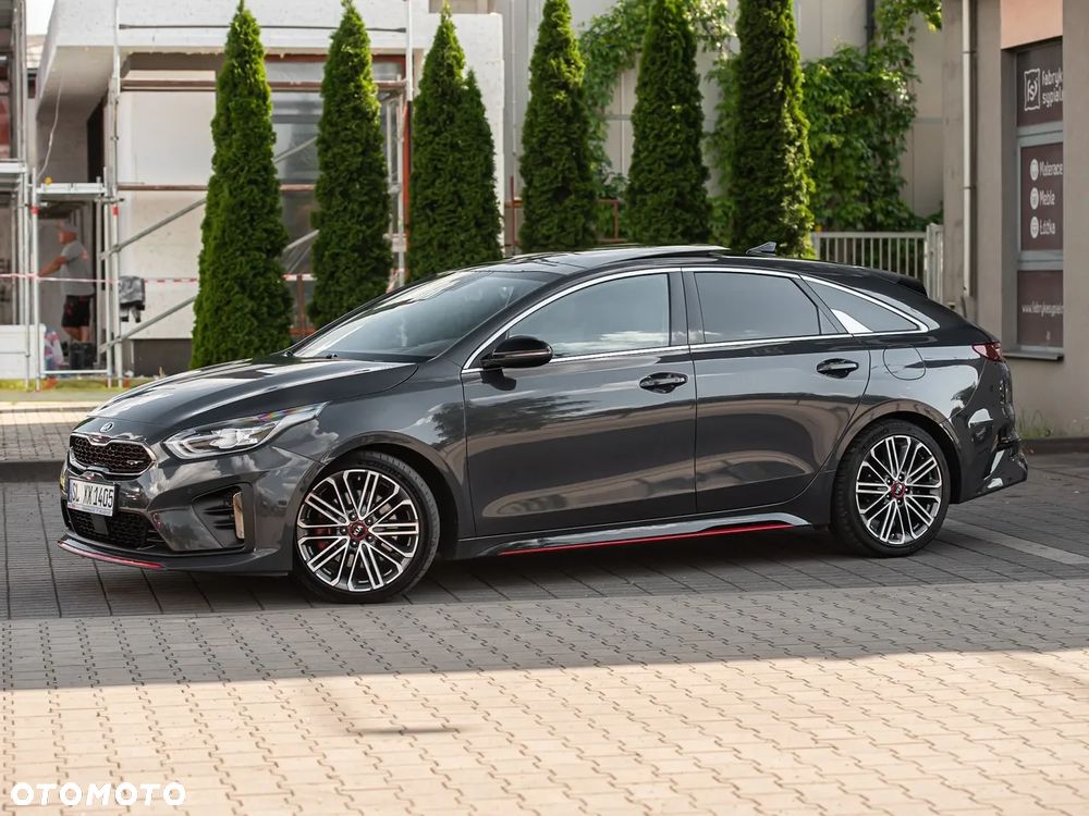 Kia ProCeed - 7