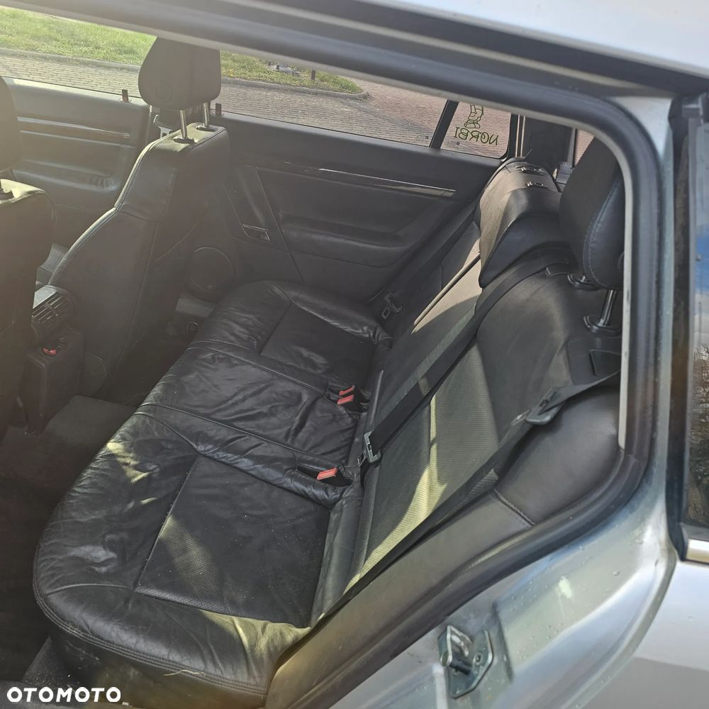 Opel Vectra 2004