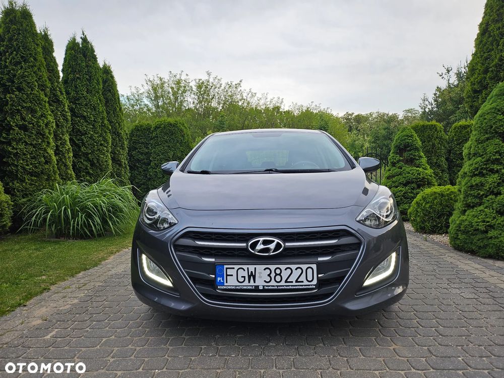 Hyundai i30 1.4 YES - 11