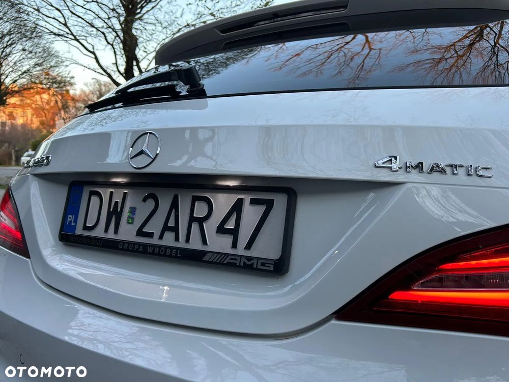 Mercedes-Benz CLA 220 4Matic 7G-DCT AMG Line - 14
