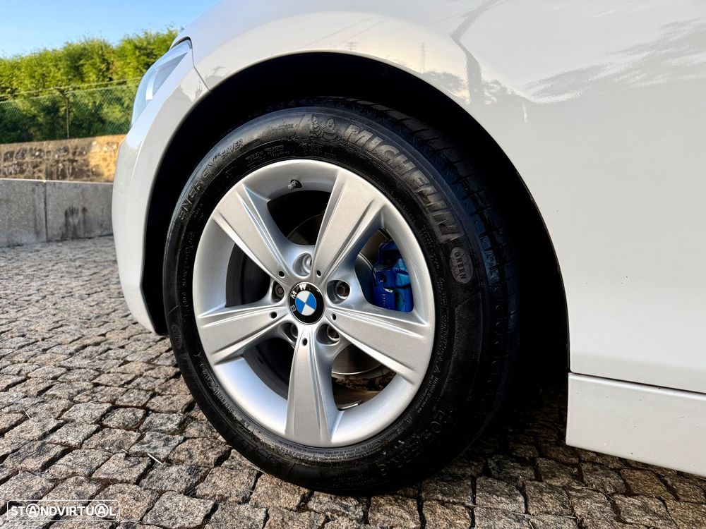 BMW 116 d EDynamics Line Sport - 8