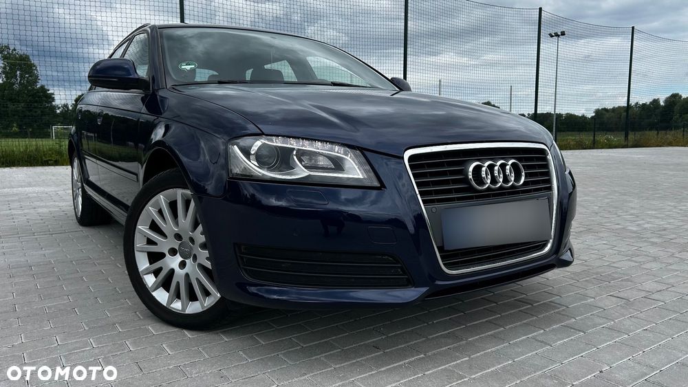 Audi A3 Sportback 1.4 TFSI Ambiente - 11