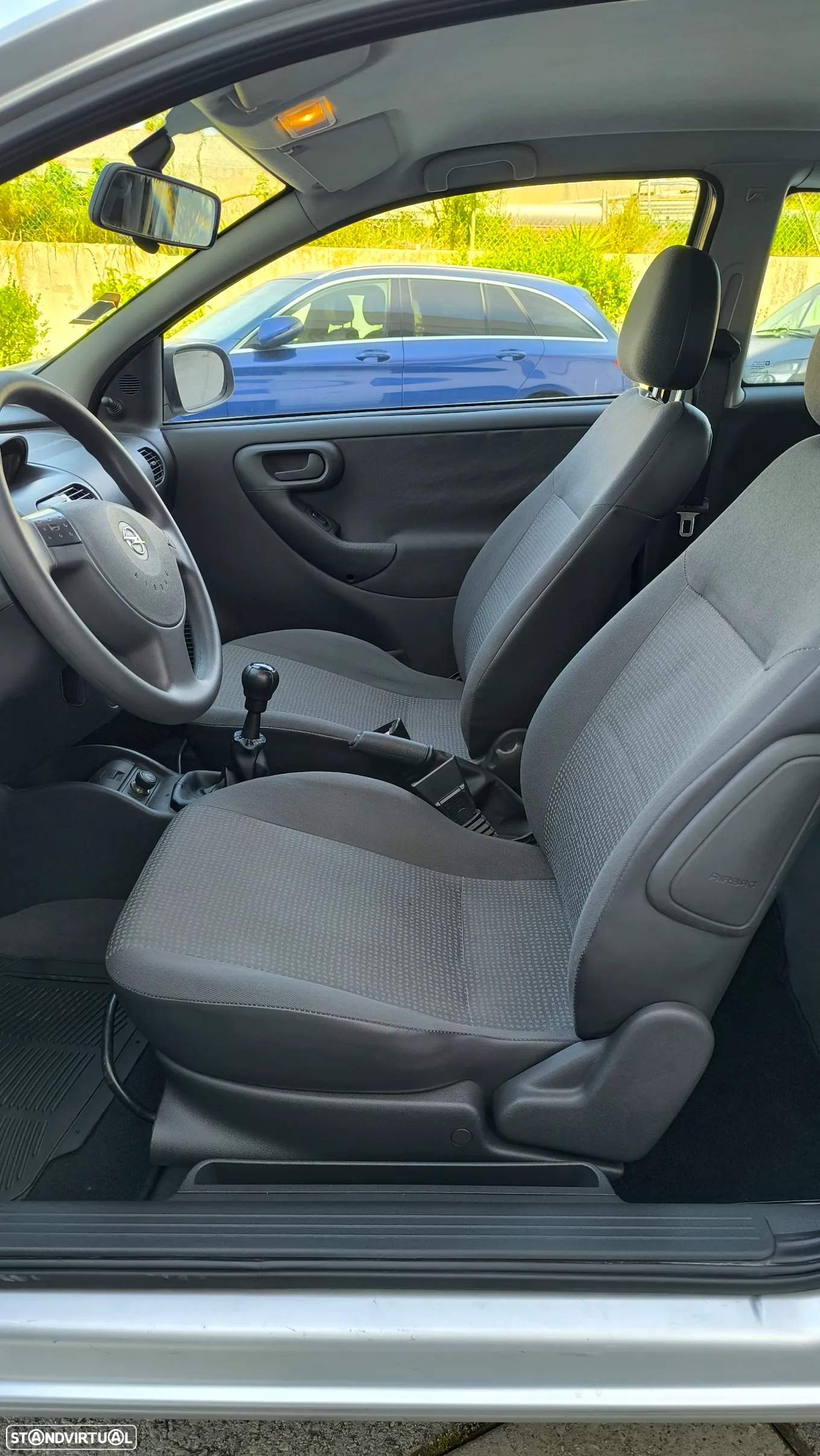 Opel Corsa 1.0 12V Silver - 11