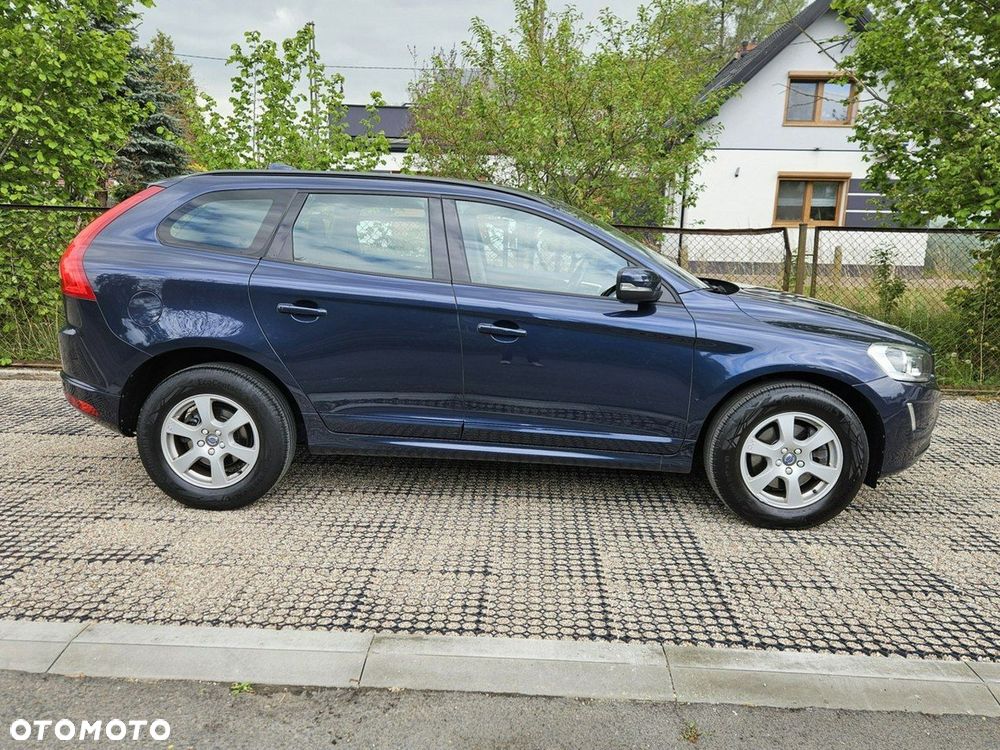 Volvo XC 60 D3 Momentum - 6