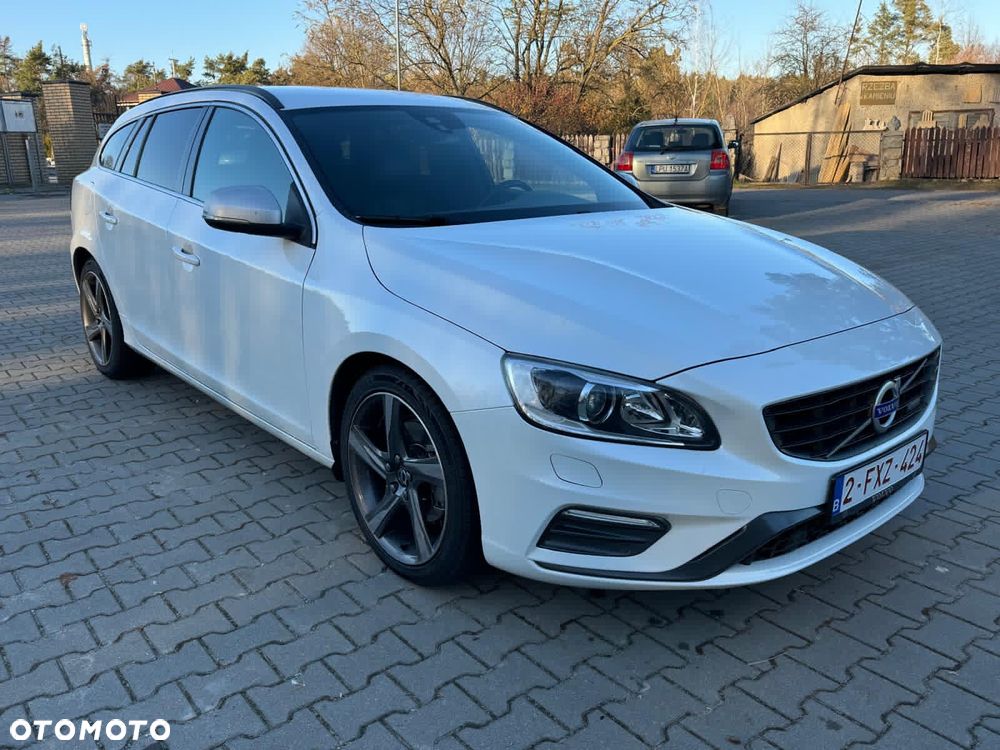 Volvo V60 D4 Drive-E R-Design Summum - 10