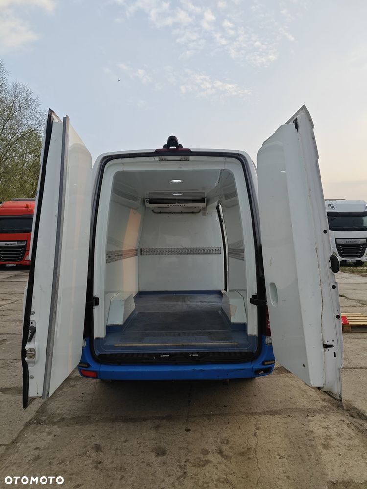 Mercedes-Benz SPRINTER 316 - 7