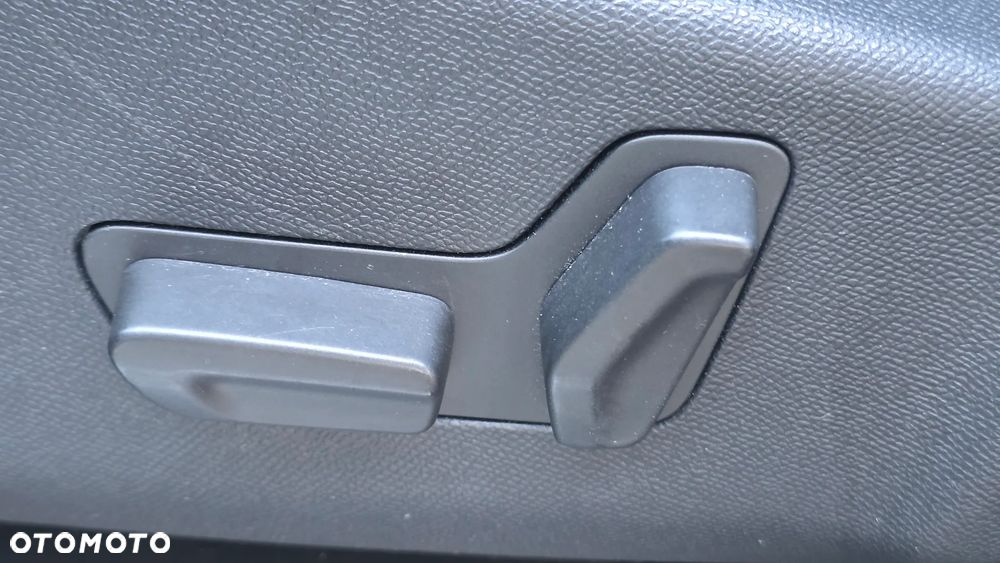 Citroën C5 Aircross 1.5 BlueHDi Shine EAT8 - 24