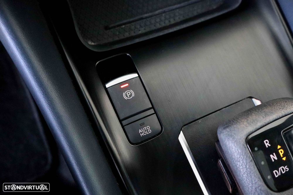 Nissan Qashqai 1.3 DIG-T Tekna + Xtronic - 32