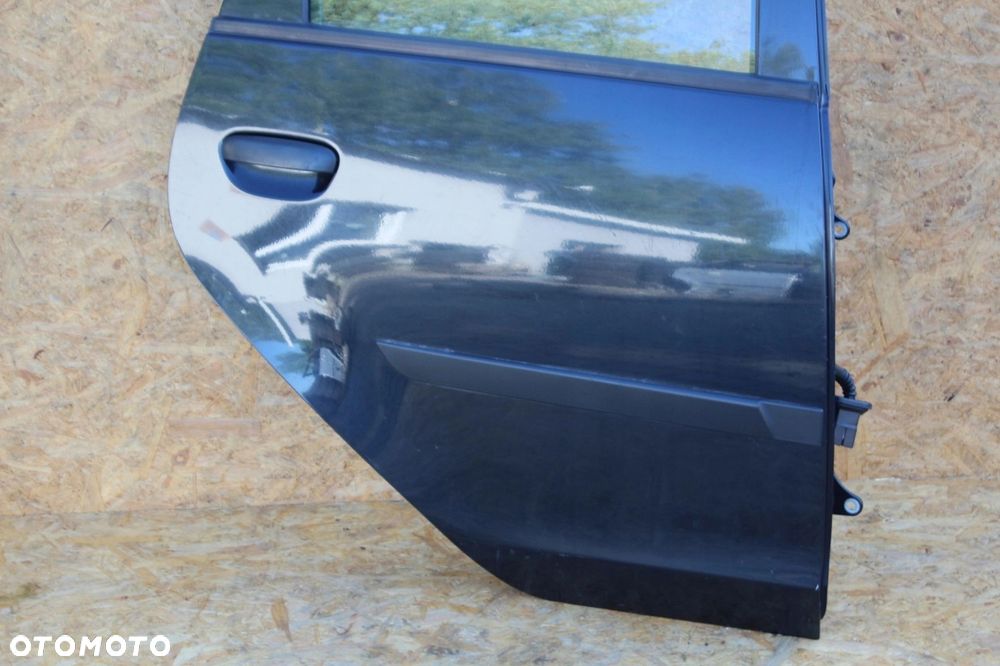 Drzwi PRAWE tył tylne MITSUBISHI COLT Z30 VI LIFT kolor x42 LIFT 5Df - 3